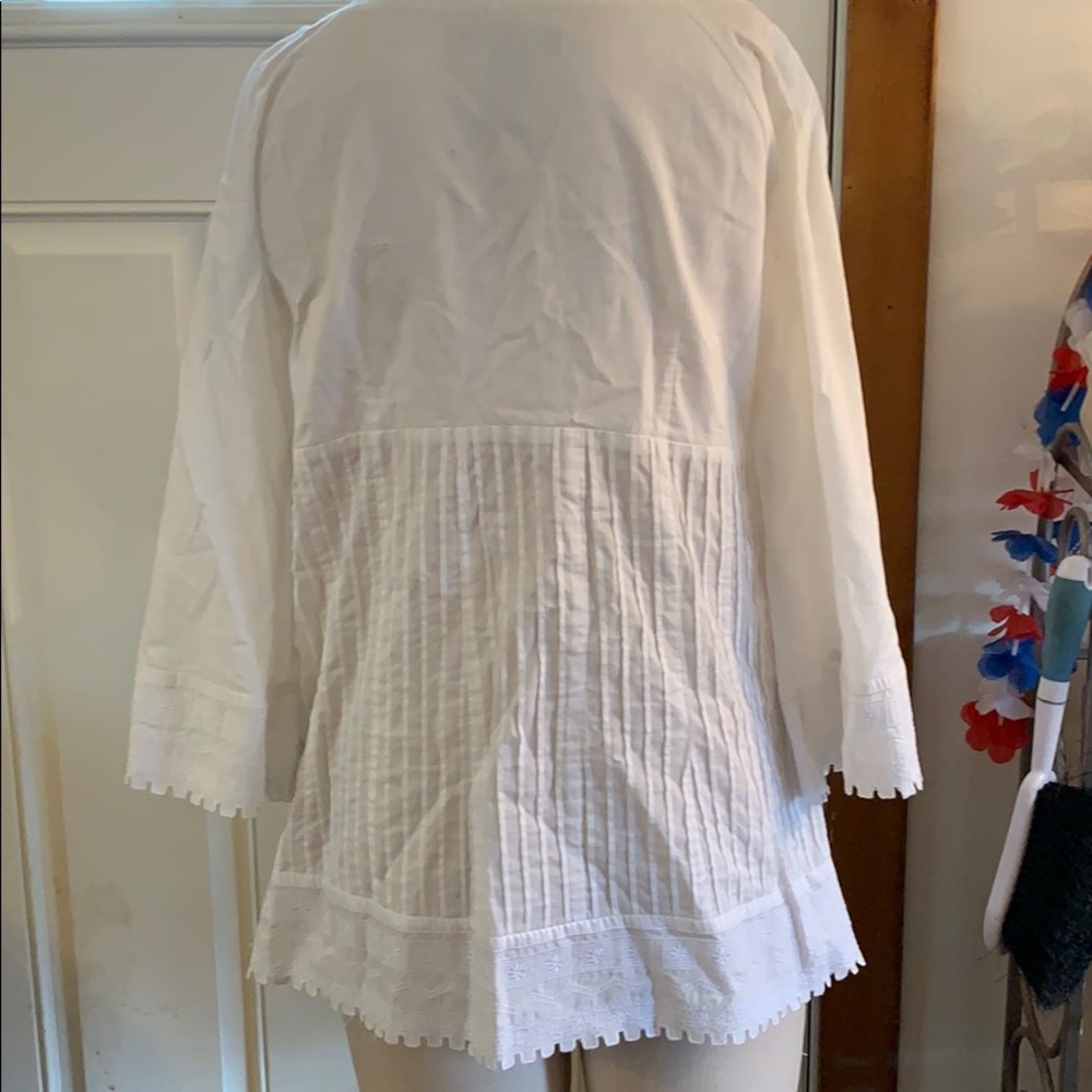 Blouse - Picture 2 of 4